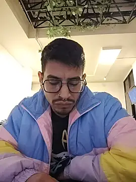 Juann-cock Adlı Modelin Canlı Seks Kamerası Şovu