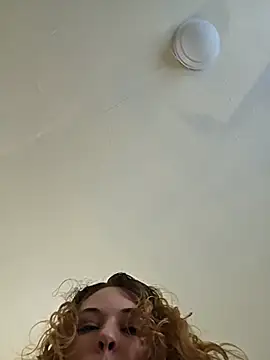 Živá chatovací místnost LacyLaurent