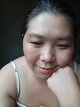 quynhkoolbae's Live Chat Room