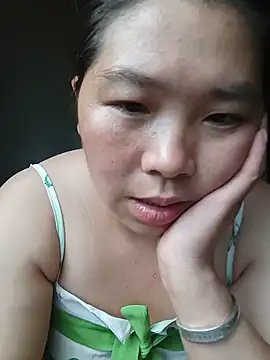 Chat ao vivo de quynhkoolbae