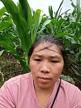 quynhkoolbaen Live chat-huone