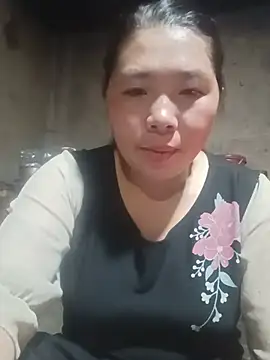 quynhkoolbae – live chatrum