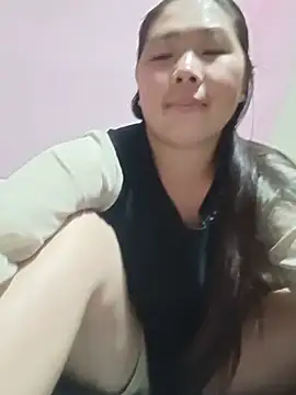 quynhkoolbae – live chatrum