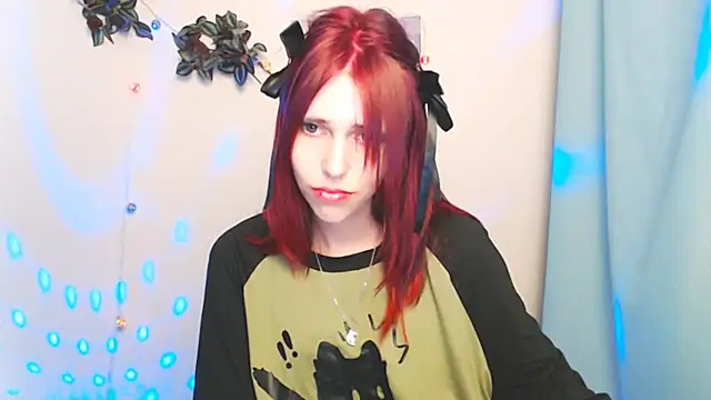 GuessMe___'s Live Chat Room