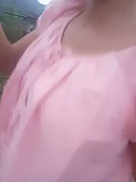 Linda-yiyi – live chatrum