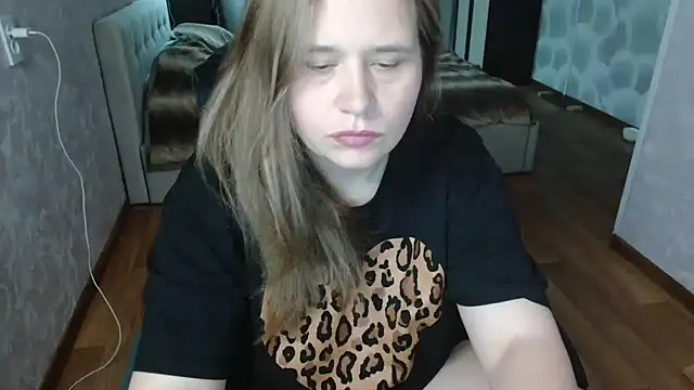 AdelinaLawson чат на живо