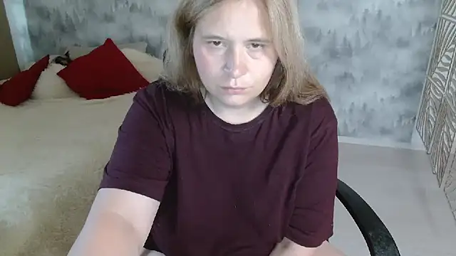 חדר צ'אט בשידור חי של AdelinaLawson