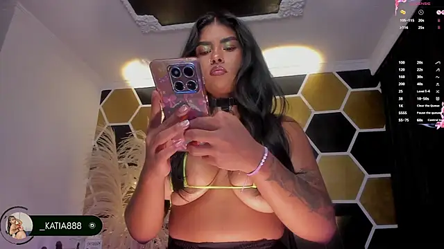 חדר צ'אט בשידור חי של Katia_fire