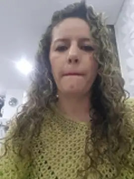 Nina_vallon – Naživo chatovacia miestnosť