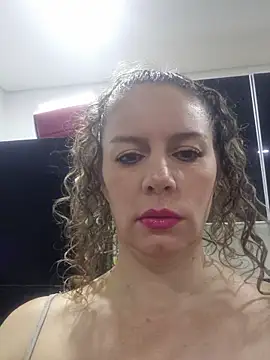 Chat ao vivo de Nina_vallon