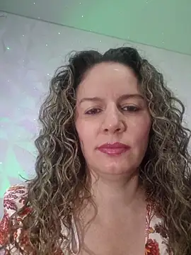 Nina_vallon – live chatrum