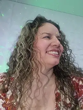 Nina_vallon – live chatrum