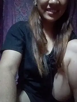 Maikute9696's Live Chat Room