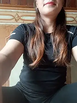 Maikute9696's Live Chat Room