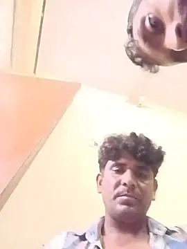 Hot_-nainan Live chat-huone
