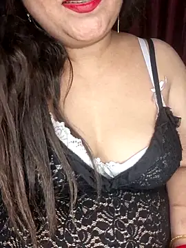 Živá chatovací místnost Indian-hotm-Neha