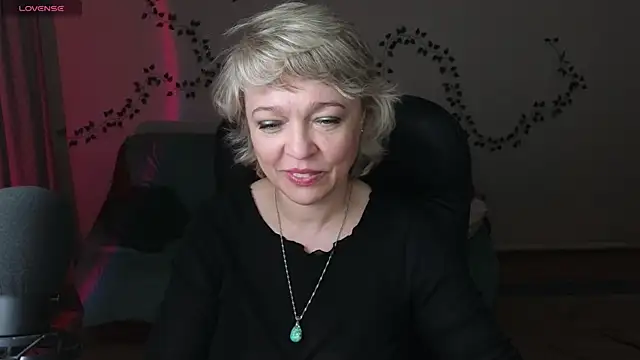 Chat ao vivo de Rosette_Pricky