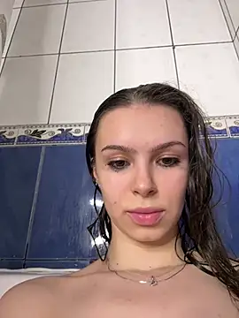 alexxisrae 실시간 채팅방