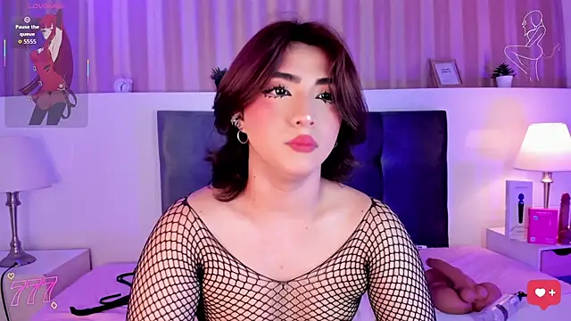 Creamy_Angelo Adlı Modelin Web Kamerası Şovu