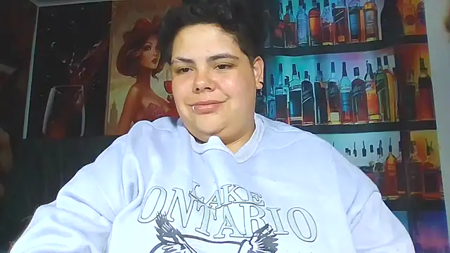 Hailey_Curvy 现场聊天室