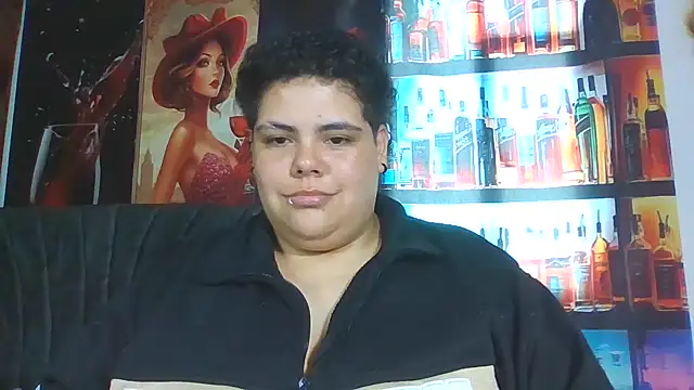 חדר צ'אט בשידור חי של Hailey_Curvy