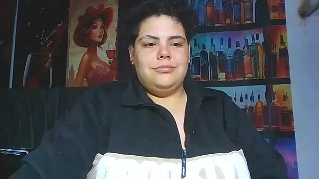 Hailey_Curvy's Live Chat Room