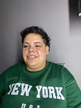 Hailey_Curvy Live Chatraum