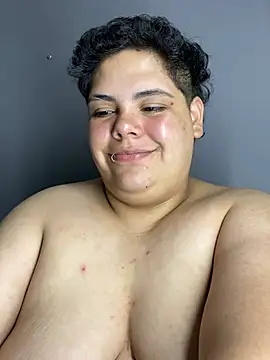 Pokój czatu na żywo – Hailey_Curvy