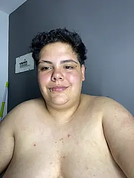 Hailey_Curvy's Live Chat Room