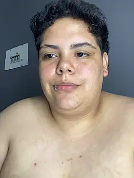 Phòng Chat Trực Tiếp Hailey_Curvy