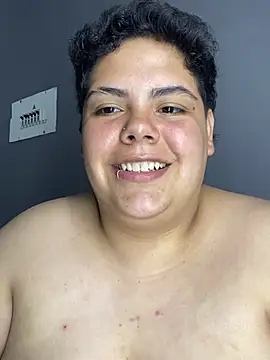 Hailey_Curvy чат на живо