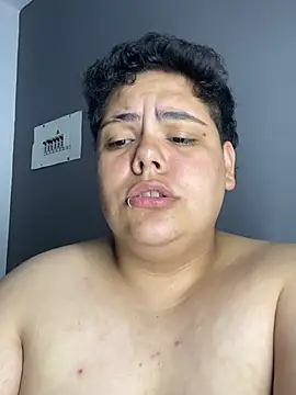 Sala de chat ao vivo de Hailey_Curvy