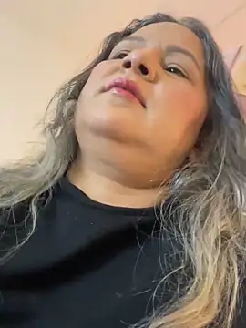 Bilik Sembang Langsung Lucy_Milf_474