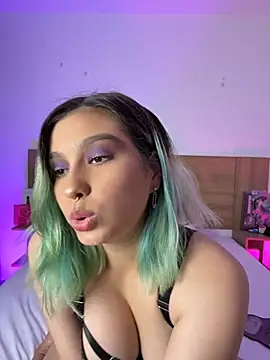 Akatsumi_ – live chatrum
