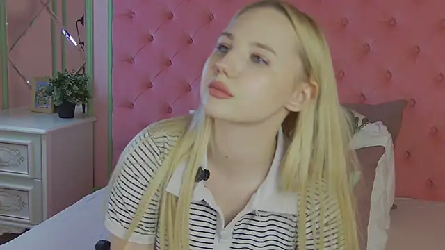 Živá chatovací místnost Sky_Cutie