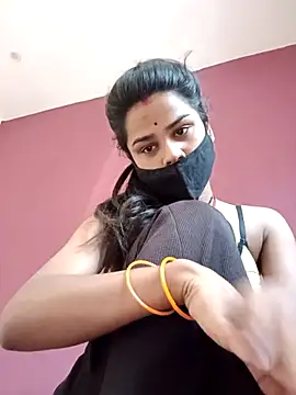 Radhika_Lovely Live chatroom