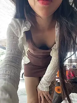 Clara8899 Live Chatrum