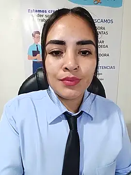 MAYE__13 Live Chatraum