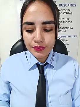 MAYE__13 Live Chatraum