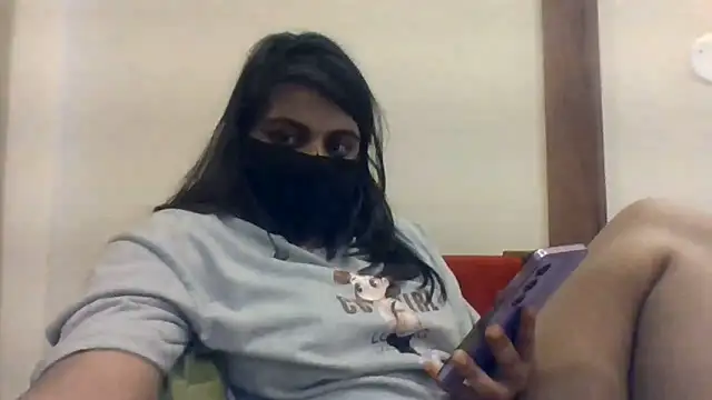 חדר צ'אט בשידור חי של Ruchi_Singh0