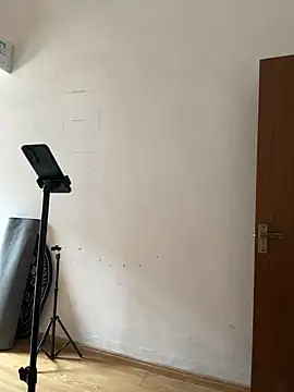 xiiuuff18 Cameră chat live
