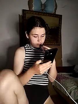 Sala de chat ao vivo de ToryTayler