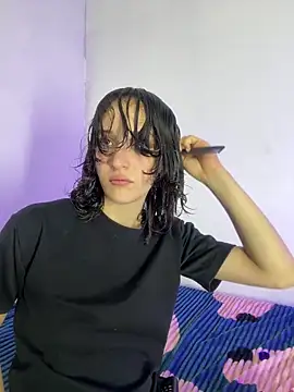 Živá chatovací místnost TeensNews18