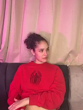Chat soba uživo modela TeensNews18