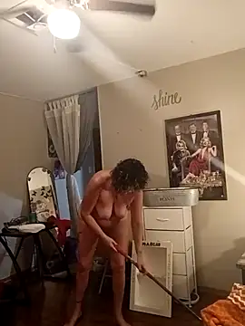 חדר צ'אט בשידור חי של Bored_Grandma