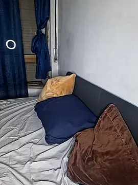 Tigresa23 Adlı Modelin Canlı Sohbet Odası