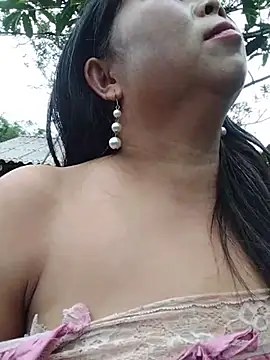 lusy-00 Ruang Obrolan Langsung