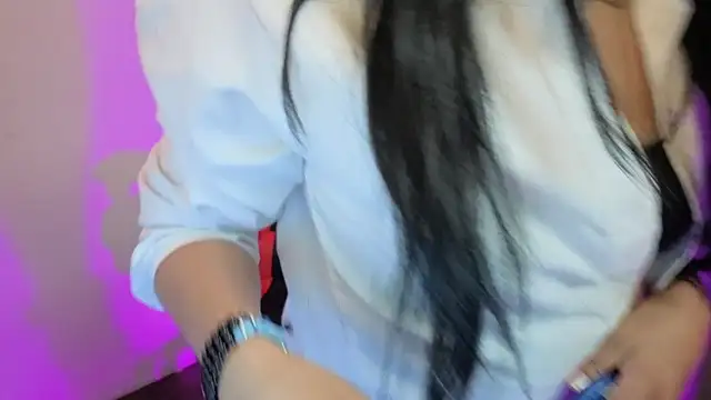 Chat ao vivo de LiaMonroee_