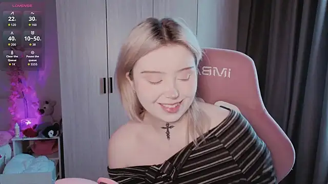 Sala de chat en directo de yumi_charm