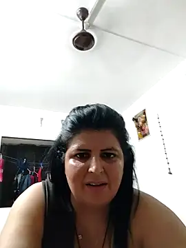 Jann_Riya333 Live Chatraum